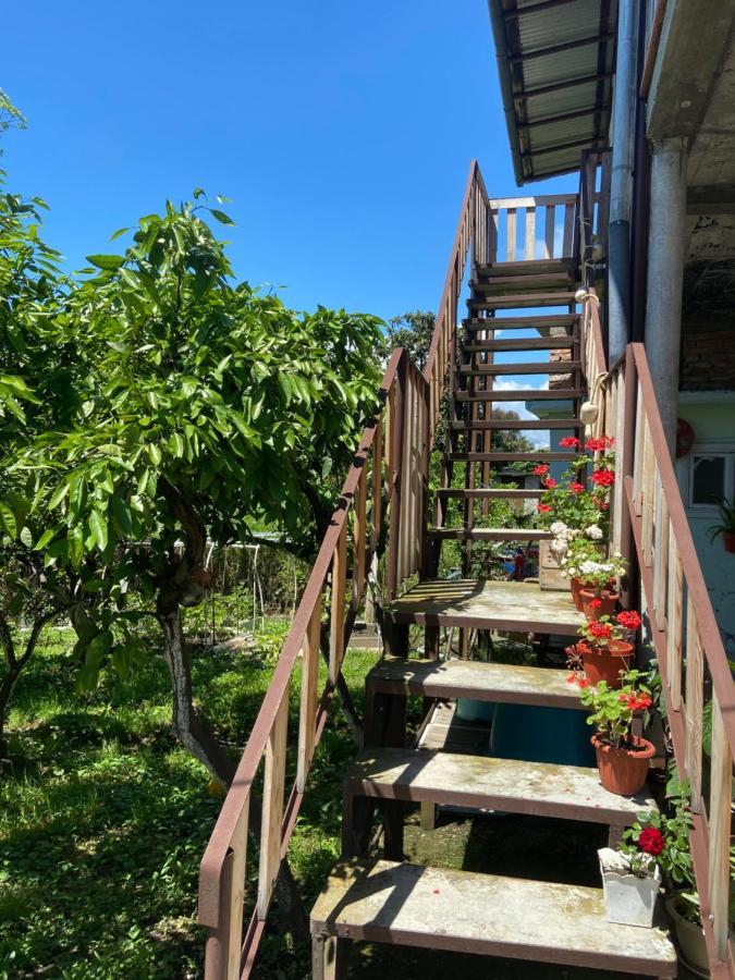 У Риты Suhumi Exterior foto